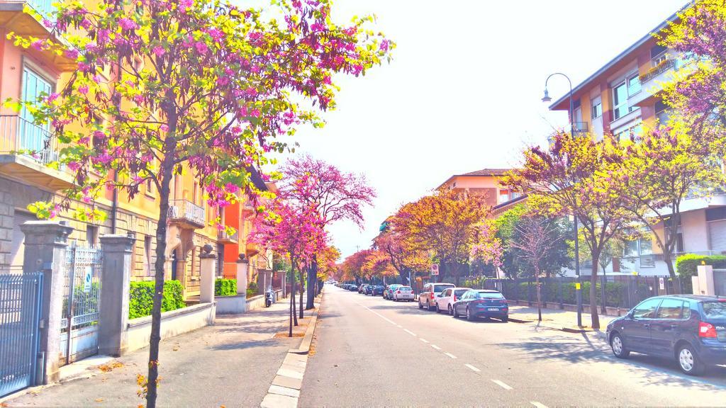 Across The River And Into The Trees 베로나 외부 사진